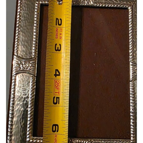 Vintage Picture Frame Made In Italy Silver-Tone Hammered Metal Ornate 5x7" - Picture 6 of 8